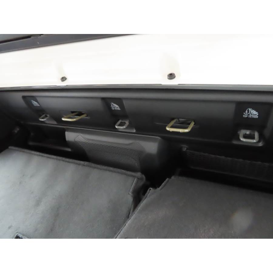 2026 Jeep Gladiator Rear cab speaker location