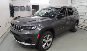 2025 Jeep Grand Cherokee Exterior
