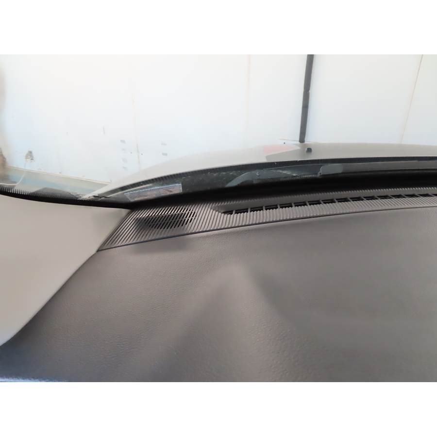 2025 Jeep Compass Dash speaker location