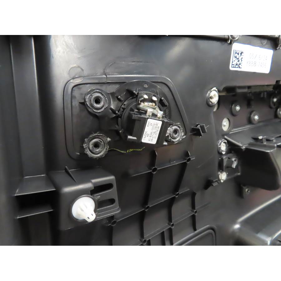 2022 Toyota Tundra Rear door tweeter