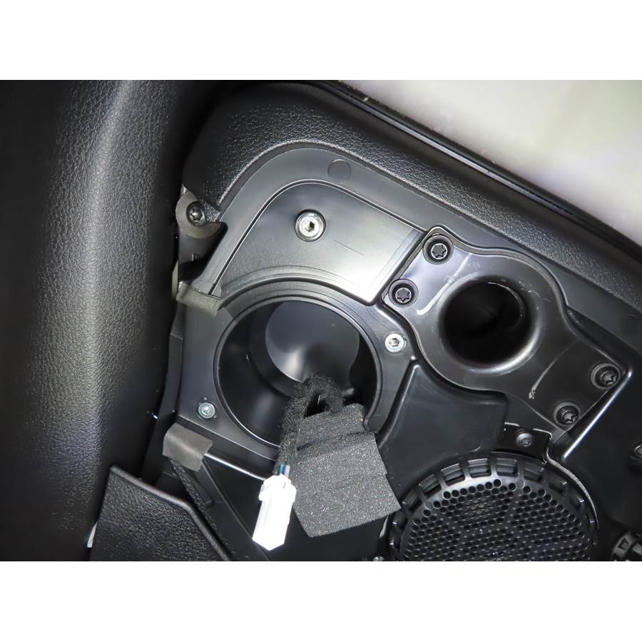 2026 Jeep Wrangler Unlimited Rollbar tweeter removed