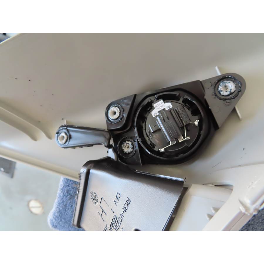2020 Ford Transit Chassis Cab Front pillar speaker