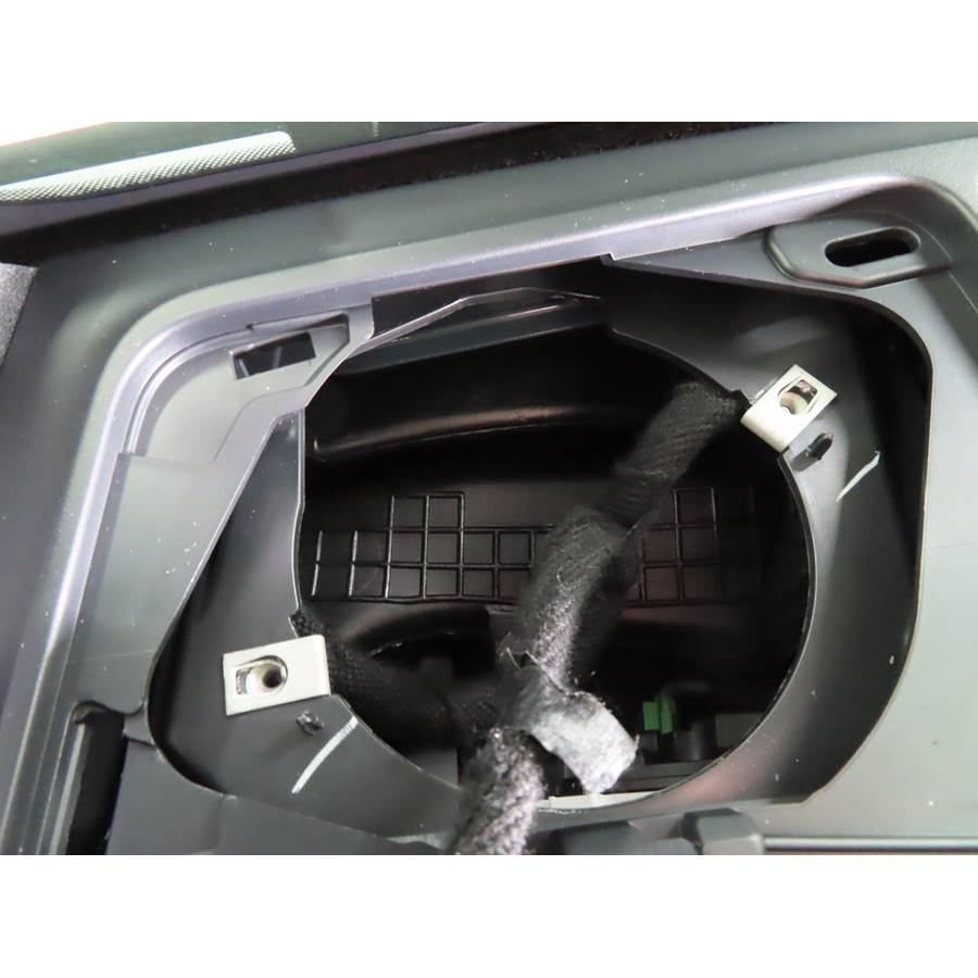 2025 Ford Bronco Dash speaker removed
