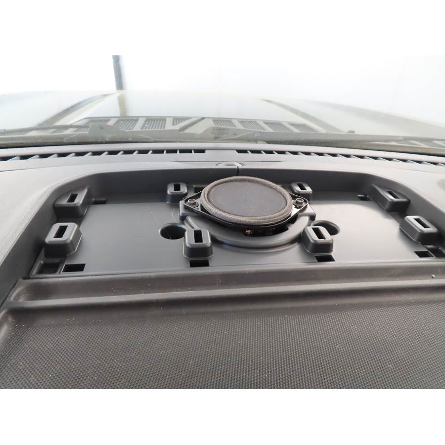 2024 Ford F-450 Center dash speaker