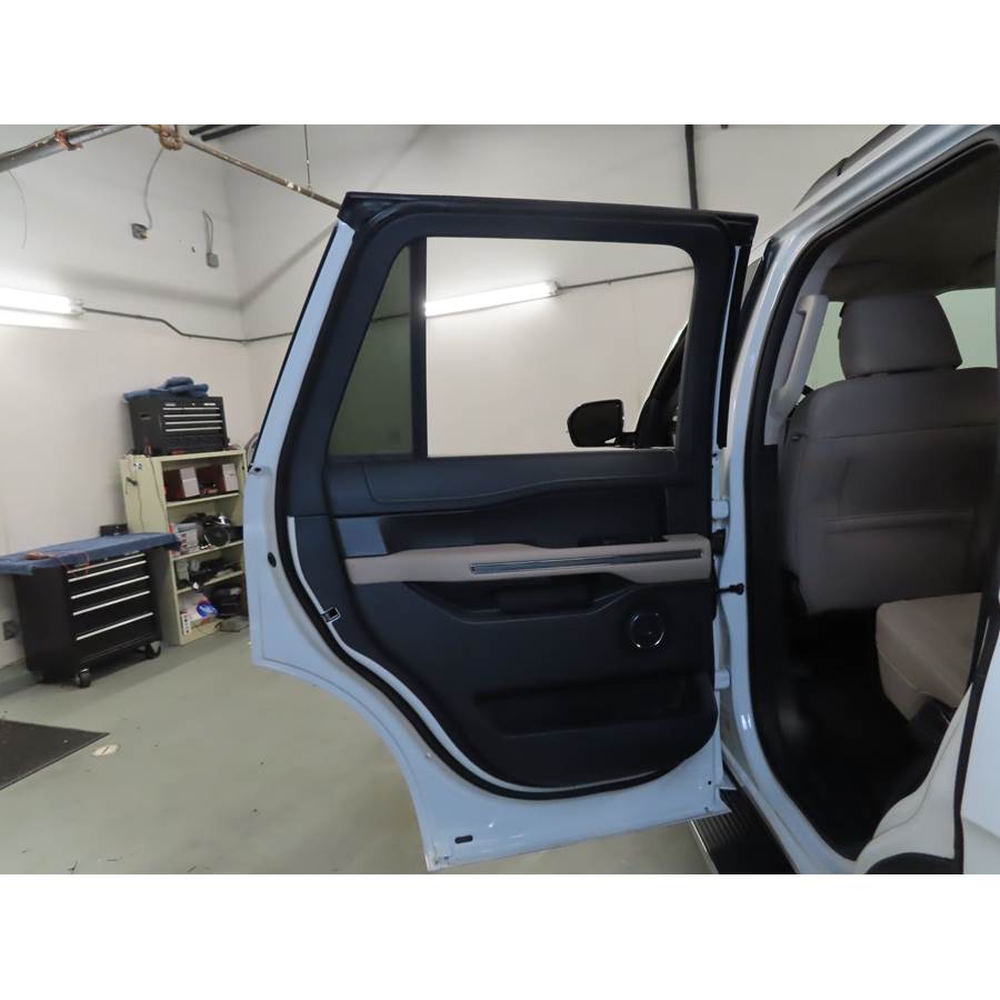 2022 Ford Expedition Rear door speaker location