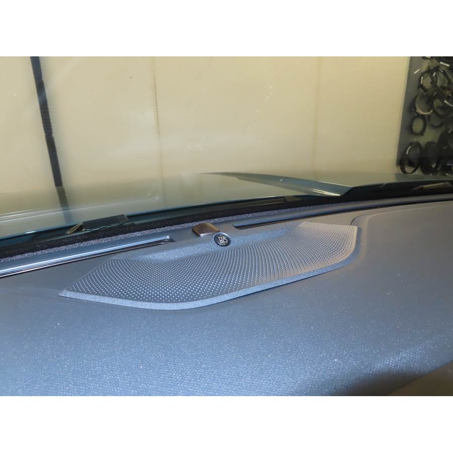 2026 Ford Maverick Center dash speaker location