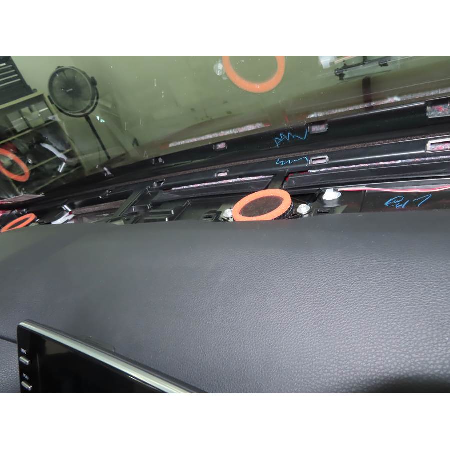 2021 Toyota Avalon Center dash speaker