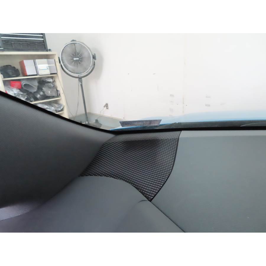 2019 Toyota Corolla Dash speaker location