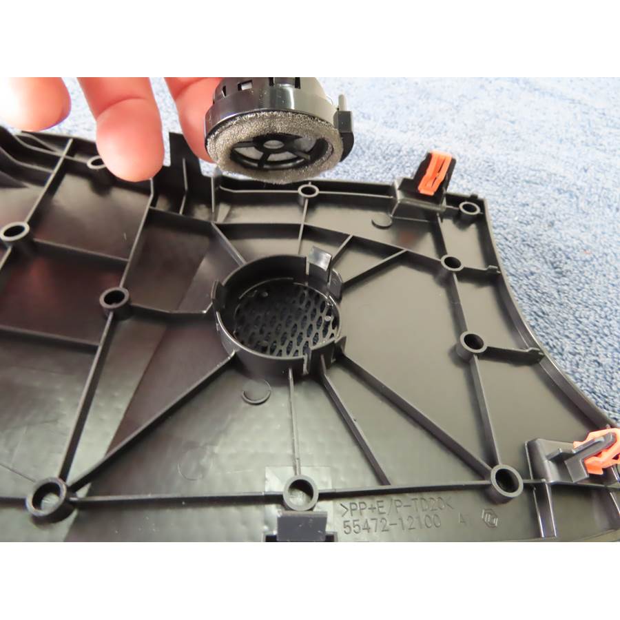 2019 Toyota Corolla Dash speaker removed