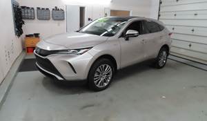 2021 Toyota Venza Exterior