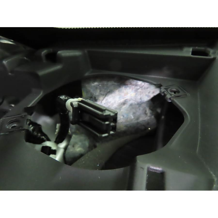 2021 Toyota Venza Dash speaker removed