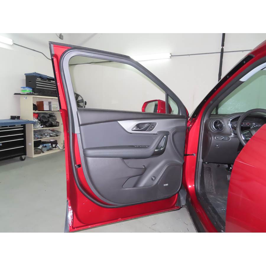 2019 Chevrolet Blazer Front door speaker location