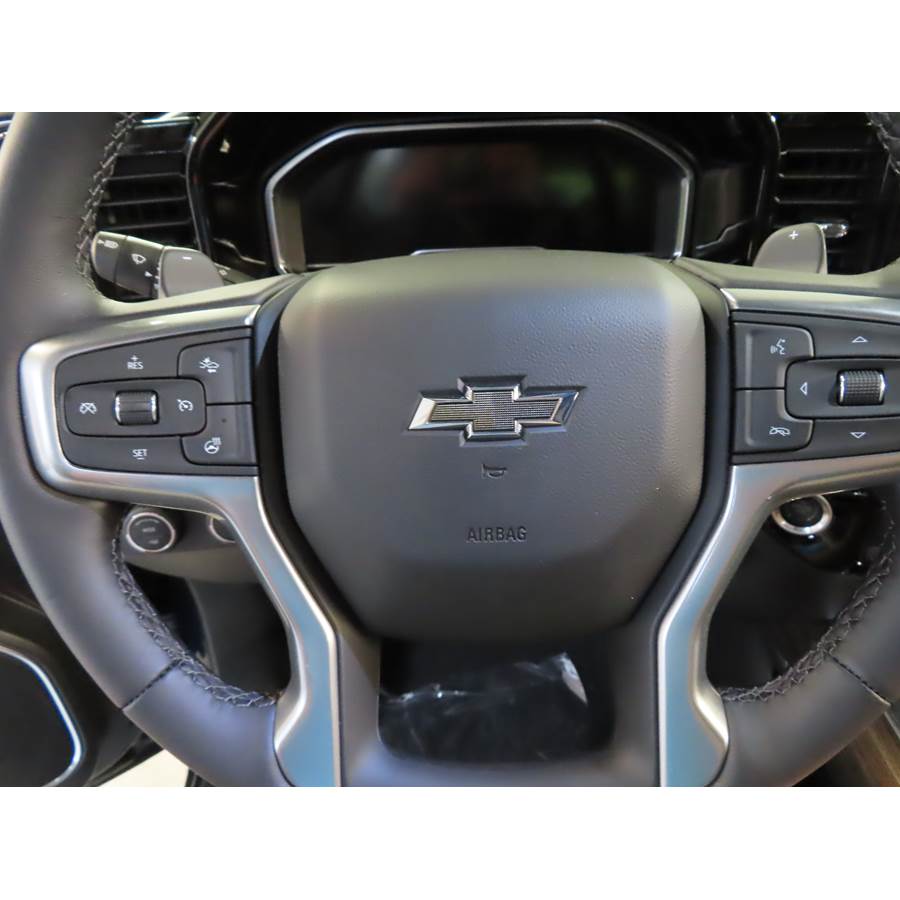 2022 Chevrolet Silverado 1500 Steering wheel audio controls