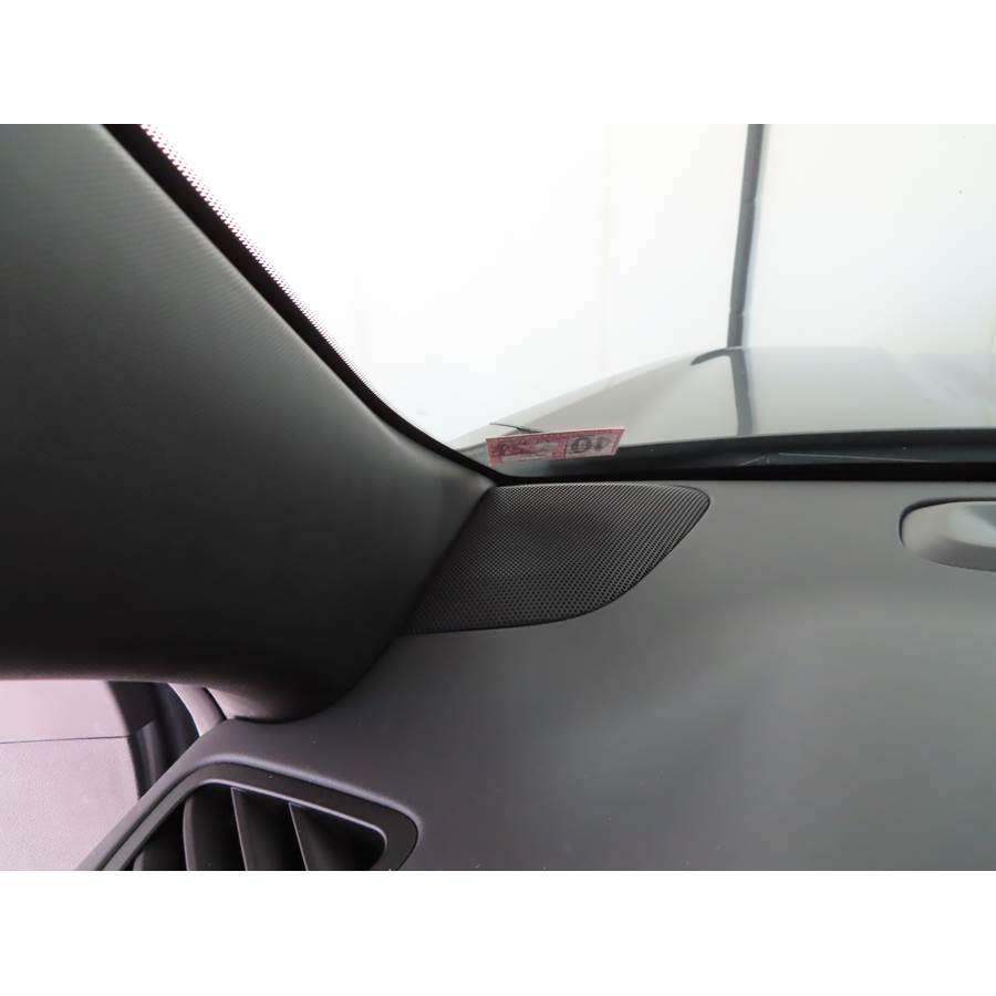 2023 GMC Yukon Dash speaker location