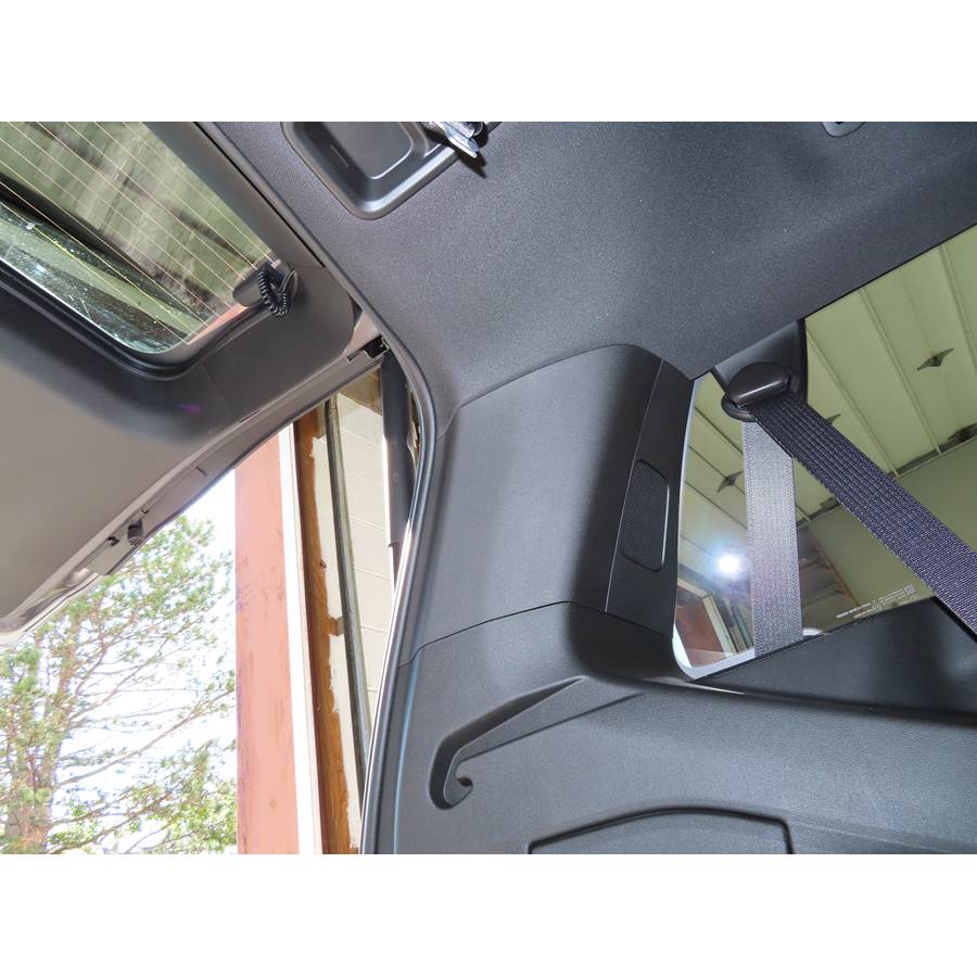 2023 GMC Yukon Rear pillar speaker location