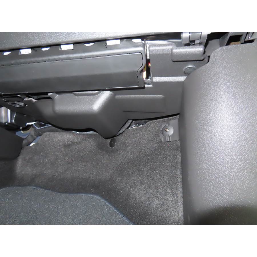 2021 Chevrolet TrailBlazer Remote tuner location