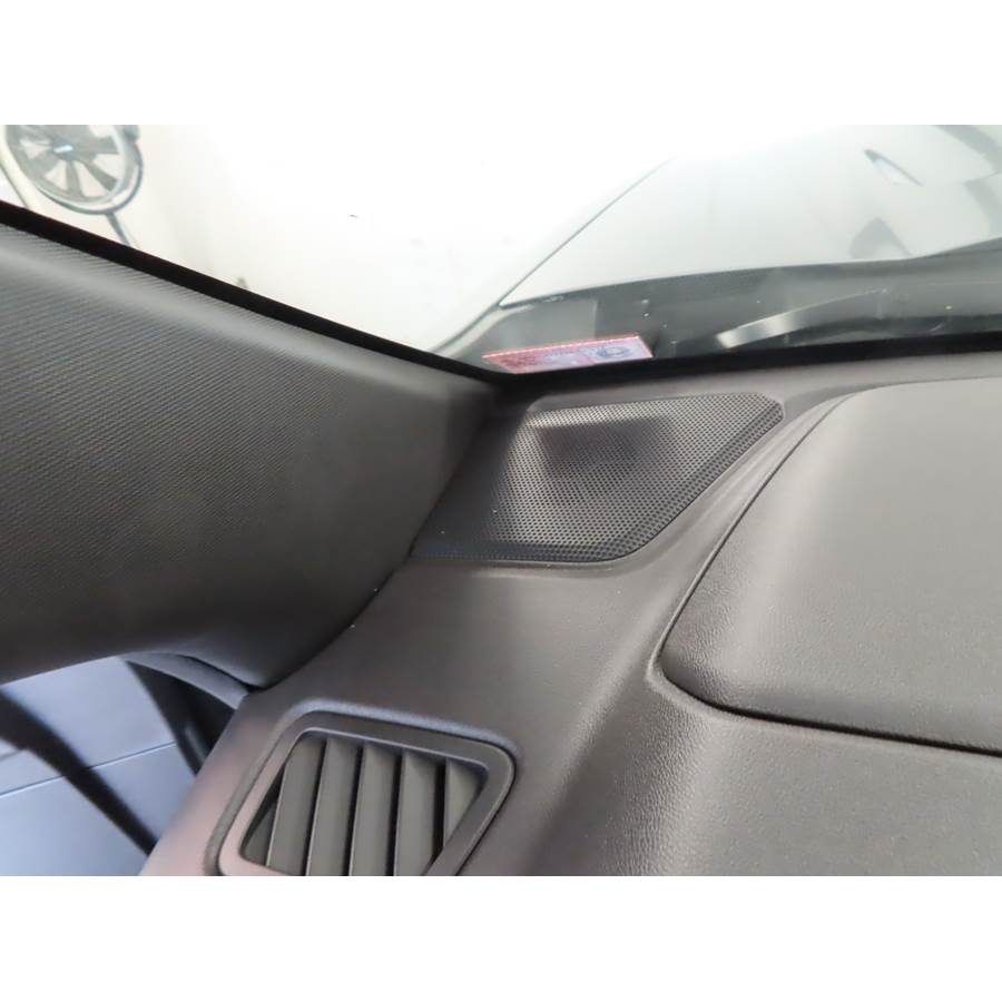 2026 GMC Canyon Dash speaker location