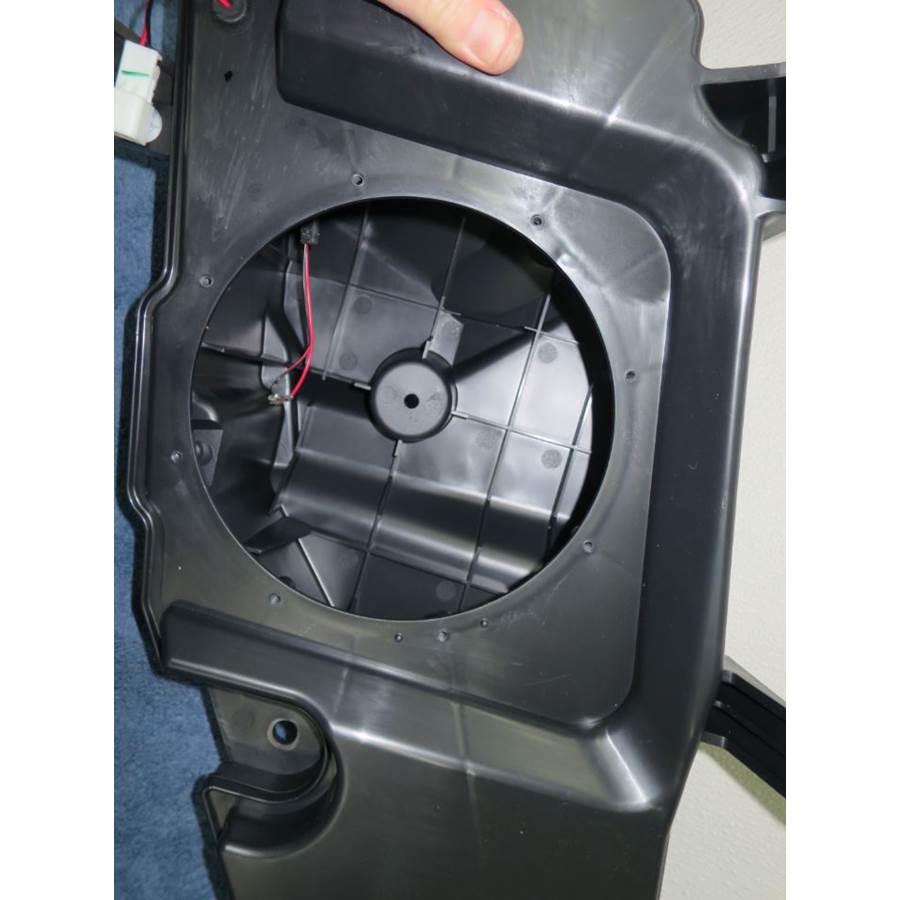 2019 Honda CRV Far-rear side speaker removed