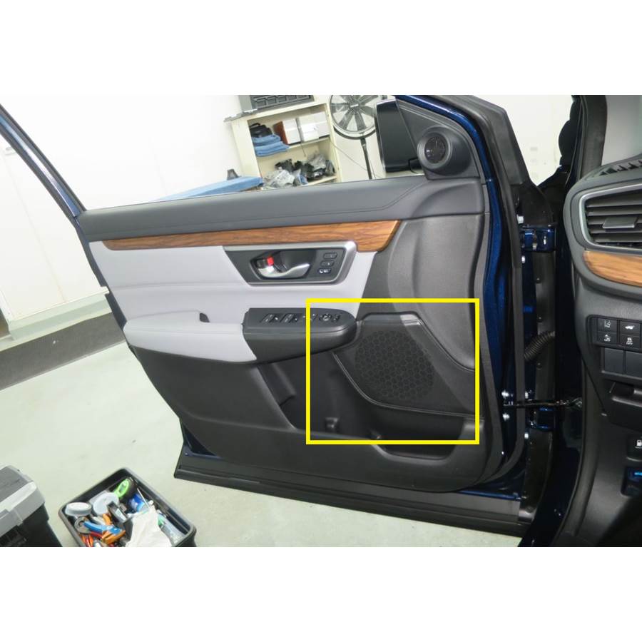 2021 Honda CRV Front door woofer location