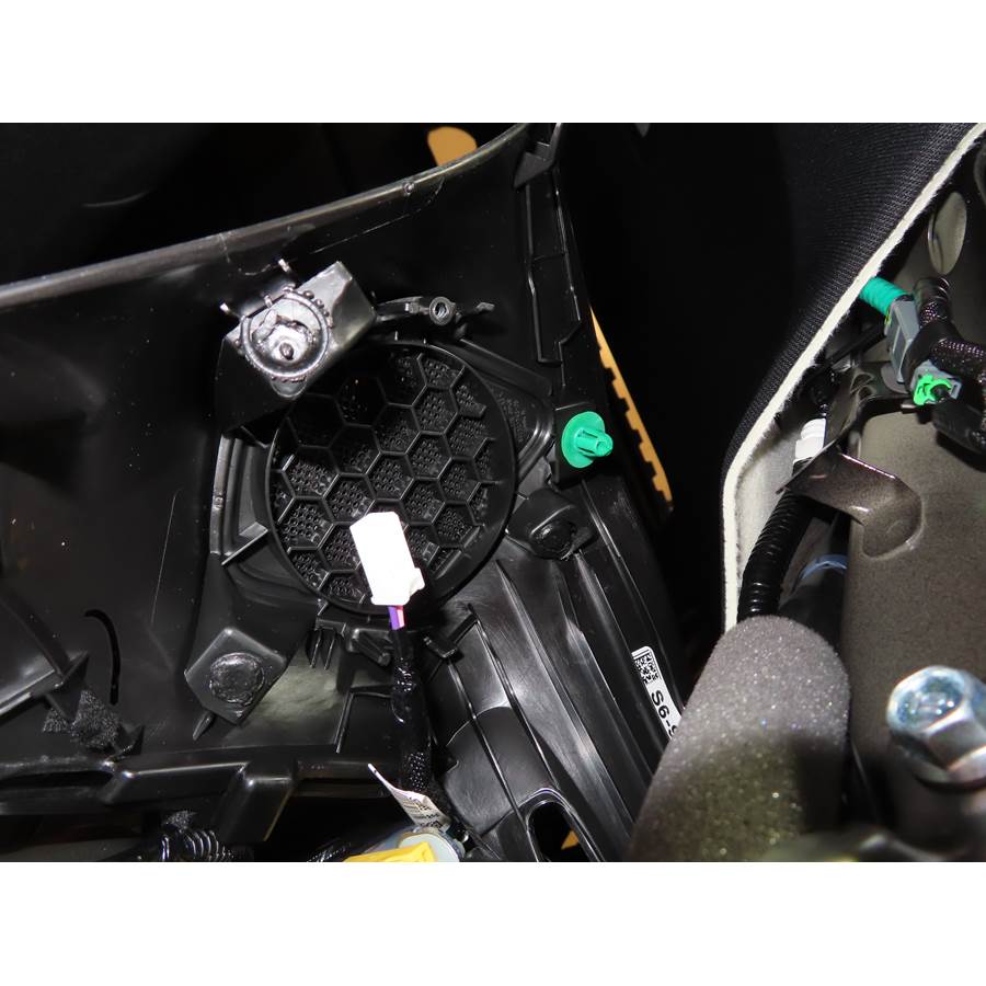 2023 Honda Civic Rear pillar speaker removed