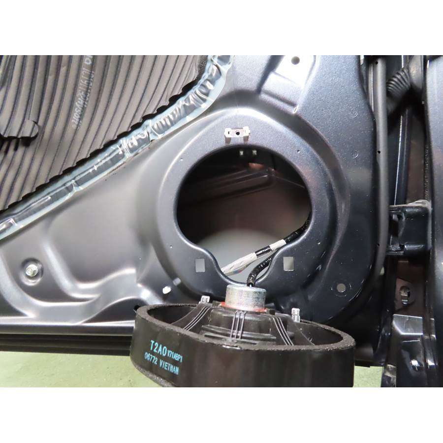 2023 Honda Civic Front speaker removed
