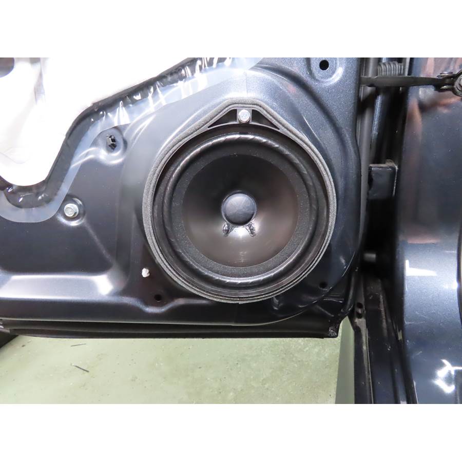 2023 Honda Civic Rear door woofer
