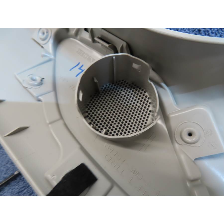 2025 Honda HR-V Front pillar speaker removed
