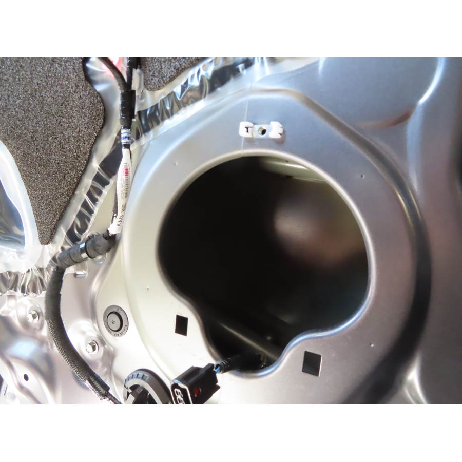2025 Honda HR-V Rear door woofer removed