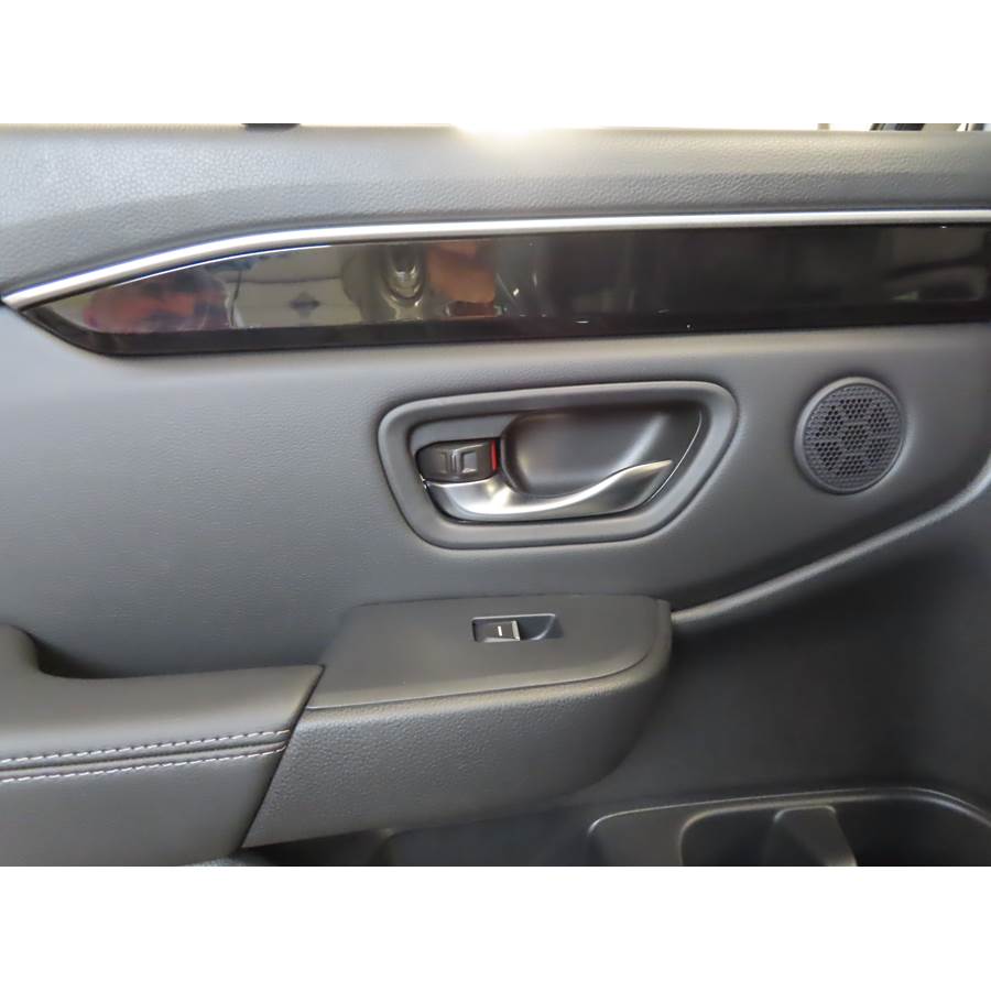 2025 Honda Pilot Rear door tweeter location