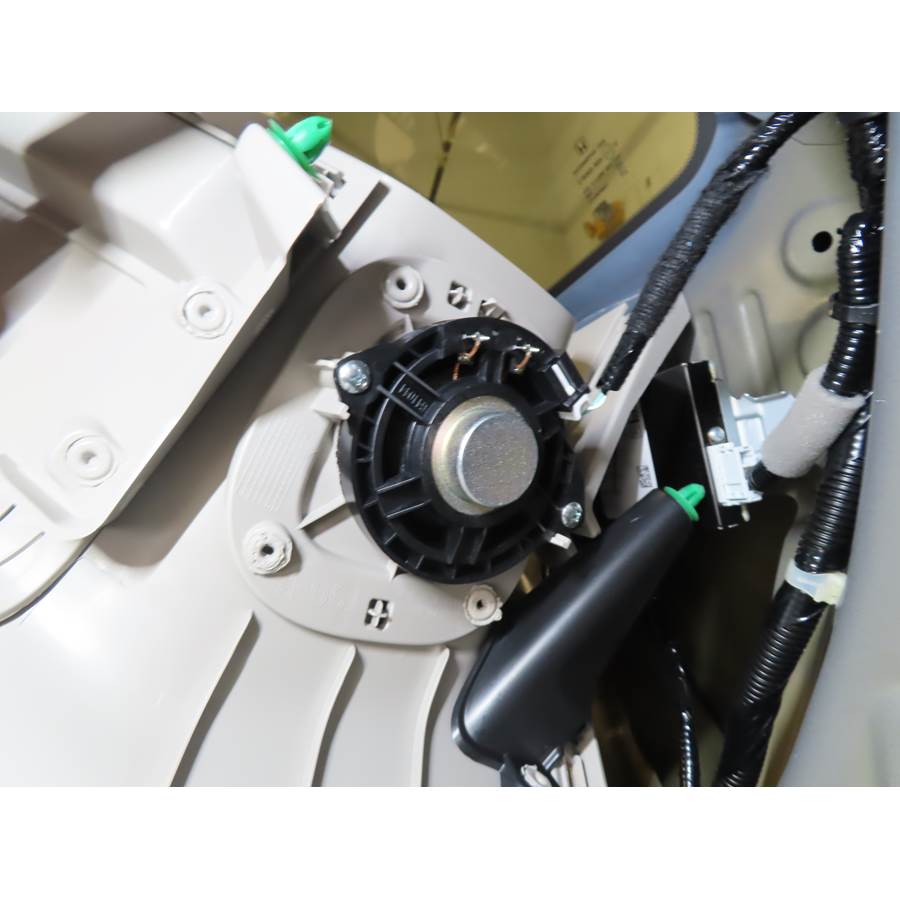 2025 Honda Pilot Rear pillar speaker