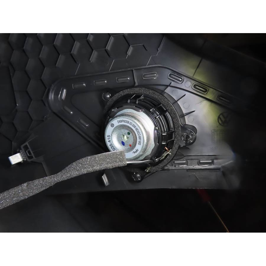 2023 Volkswagen Atlas Rear pillar speaker
