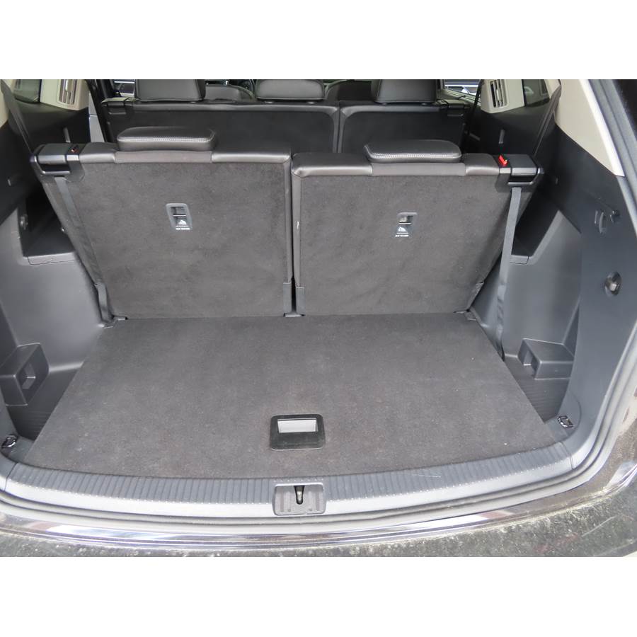 2019 Volkswagen Atlas Cargo space