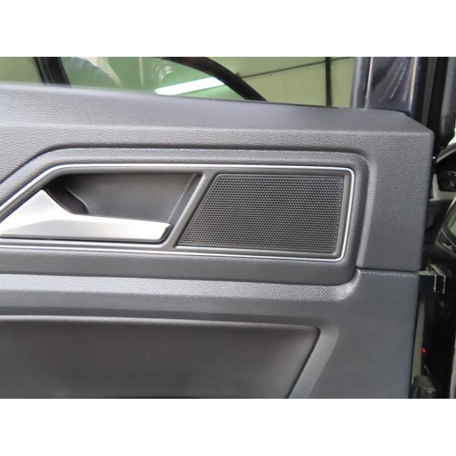 2019 Volkswagen Atlas Rear door tweeter location