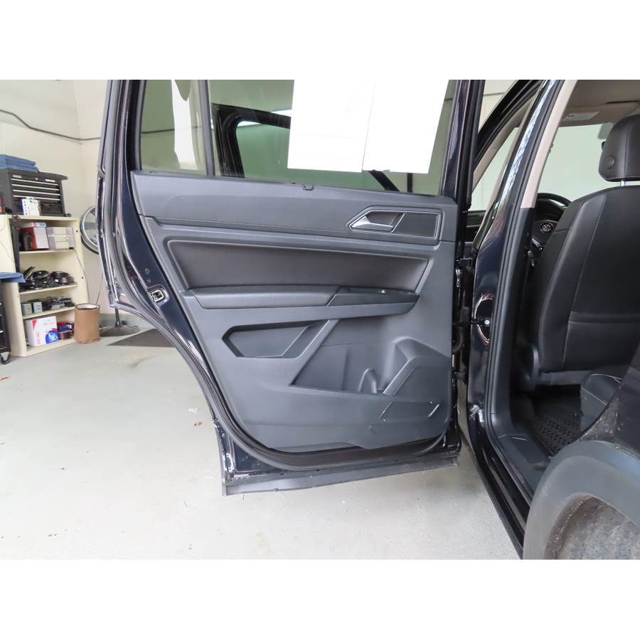 2023 Volkswagen Atlas Rear door speaker location