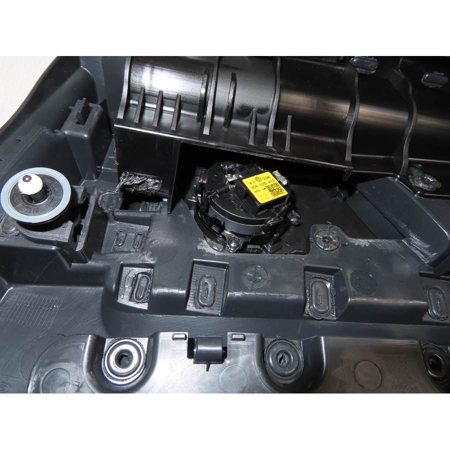 2023 Volkswagen Atlas Rear door tweeter