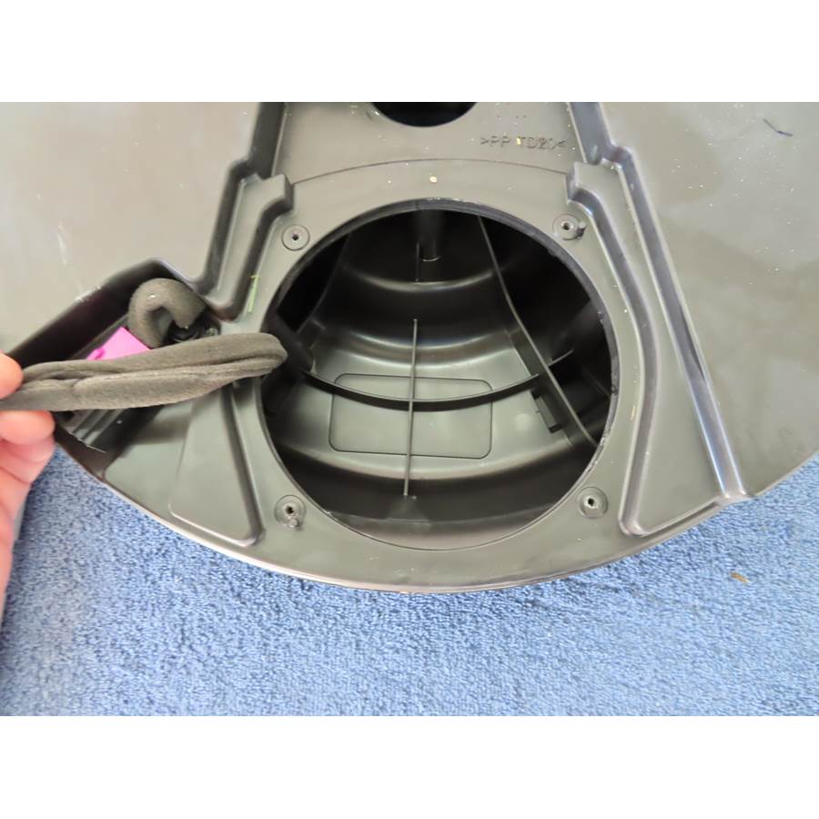 2021 Volkswagen Tiguan Under cargo floor speaker removed