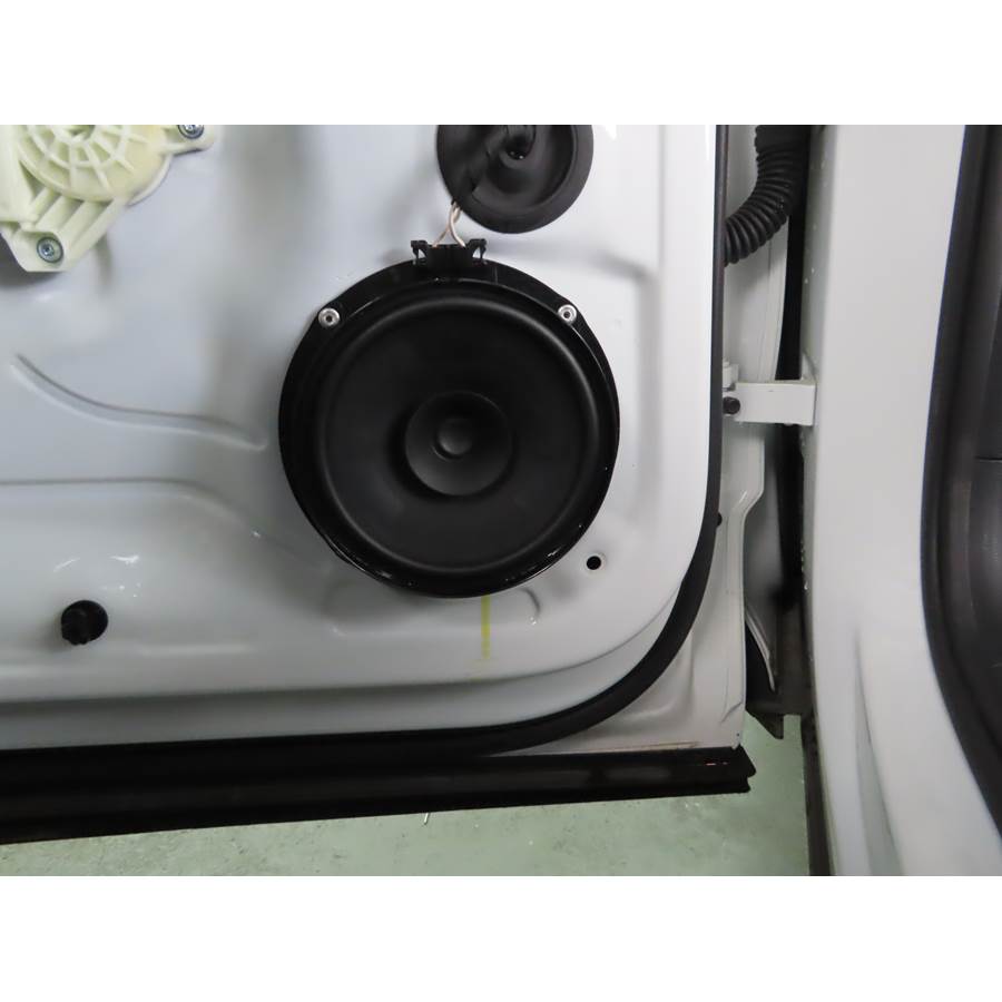2019 Volkswagen Tiguan Rear door speaker
