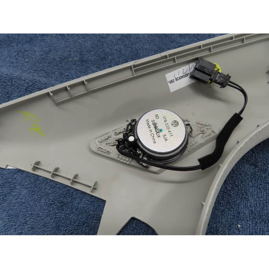 2022 Volkswagen Taos Front pillar speaker