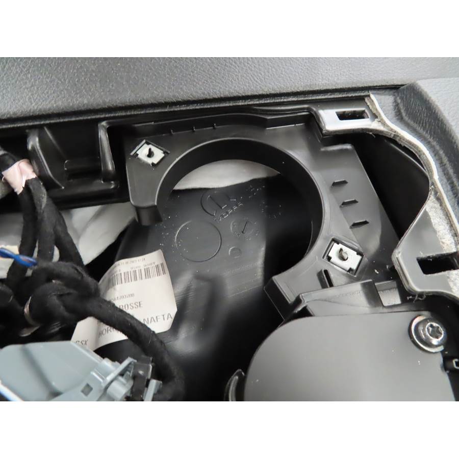 2024 Dodge Hornet Center dash speaker removed