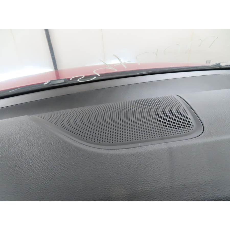 2025 Dodge Hornet Center dash speaker location