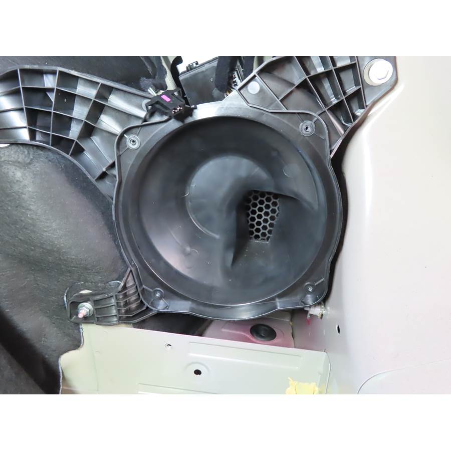 2024 Dodge Hornet Far-rear side speaker removed