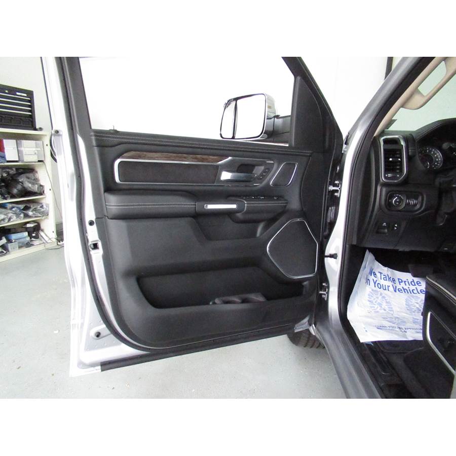 2019 Ram 3500 Front door speaker location