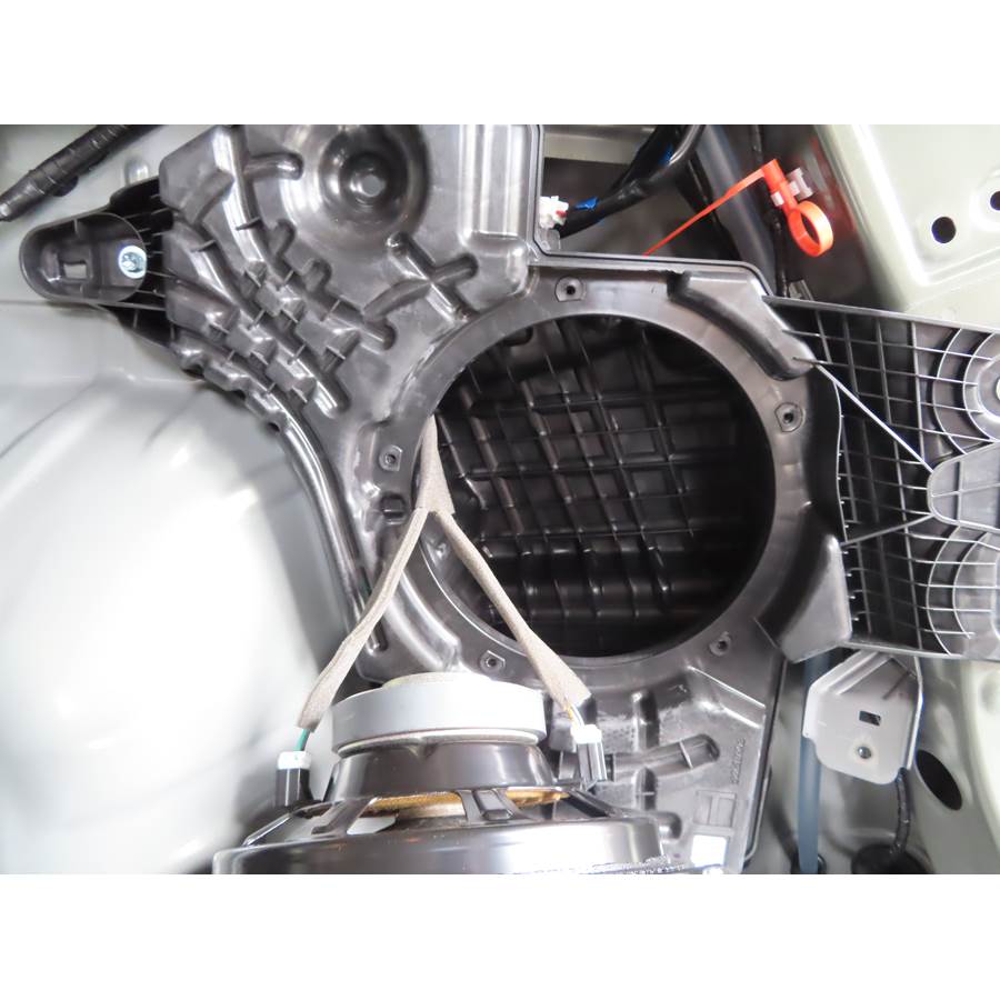 2019 Subaru Forester Far-rear side speaker removed