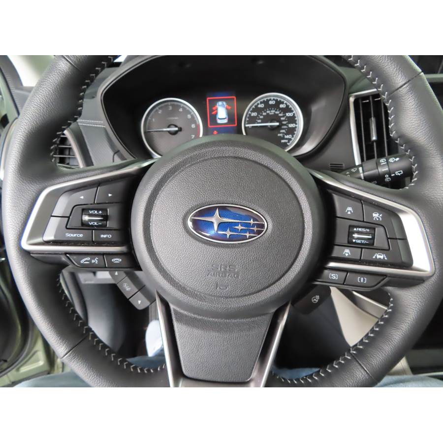 2019 Subaru Forester Steering wheel audio controls