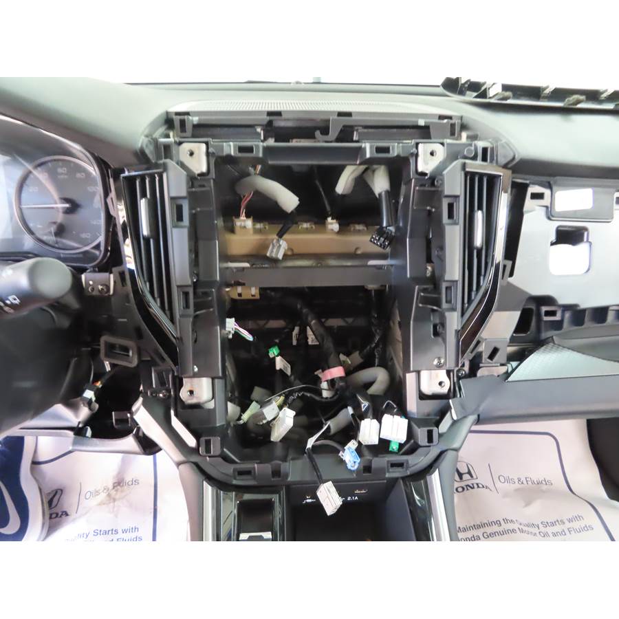 2022 Subaru Outback Factory radio removed