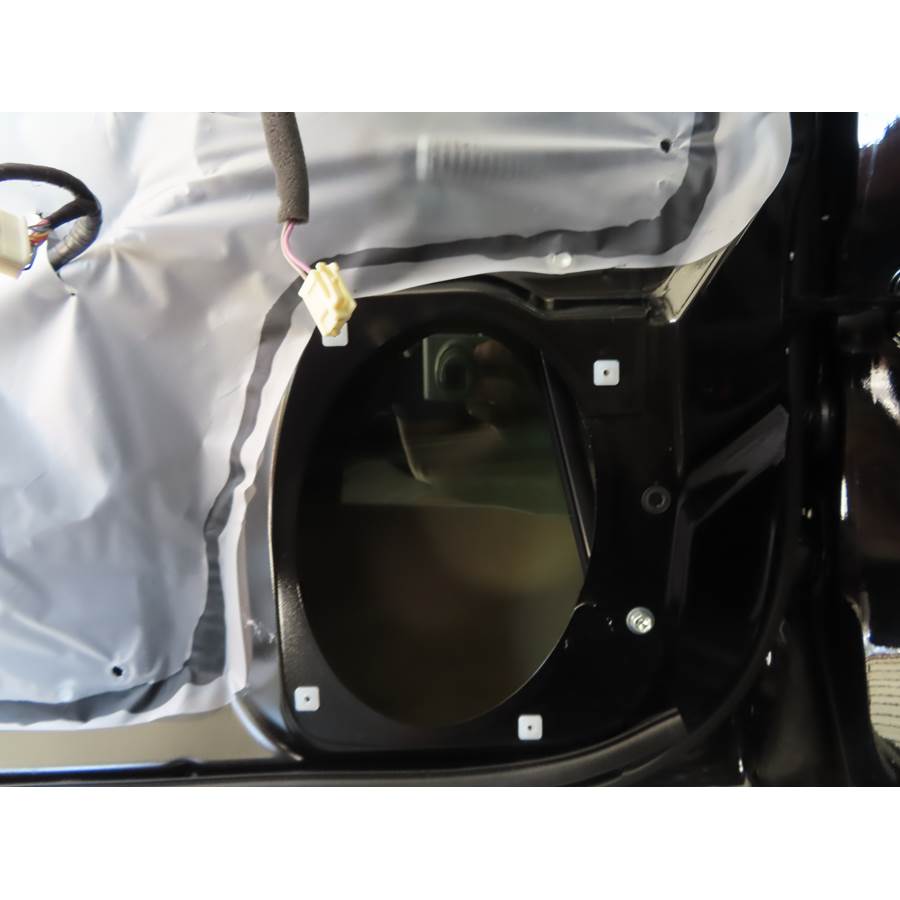 2021 Subaru Outback Front speaker removed