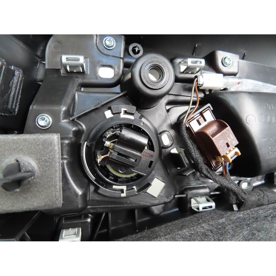 2014 Audi S7 Rear door tweeter