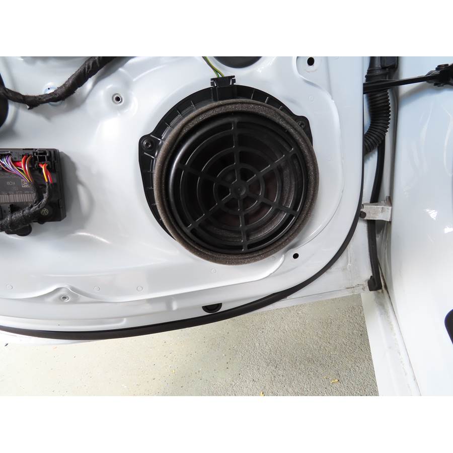 2016 Audi S7 Rear door woofer