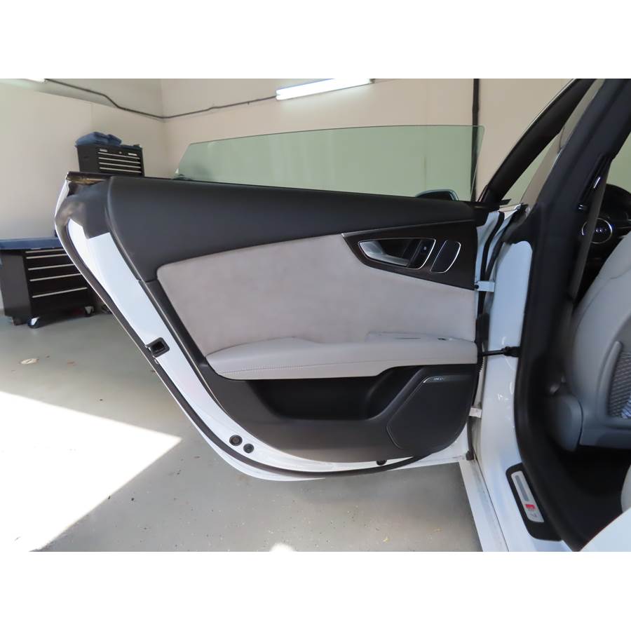 2018 Audi S7 Rear door speaker location