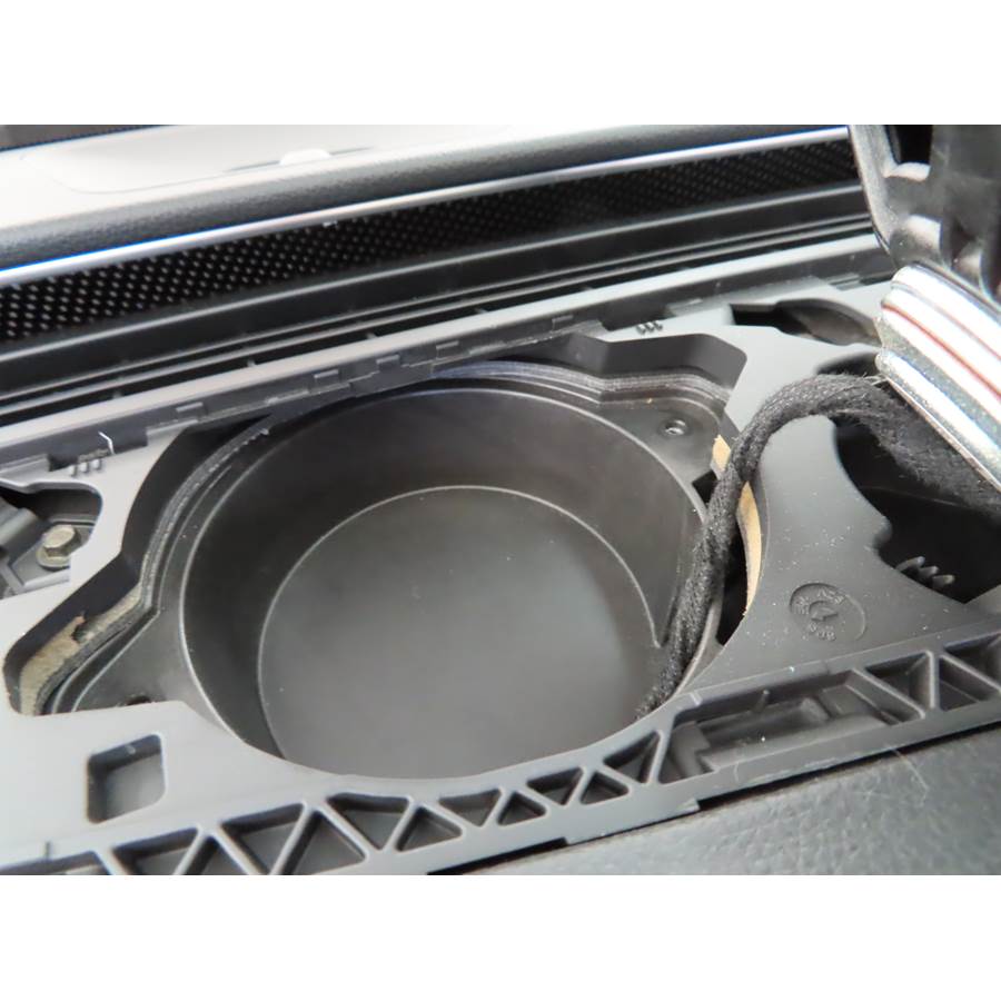 2017 Audi A7 Center dash speaker removed